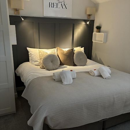 The Hive Apartment Marple Екстериор снимка