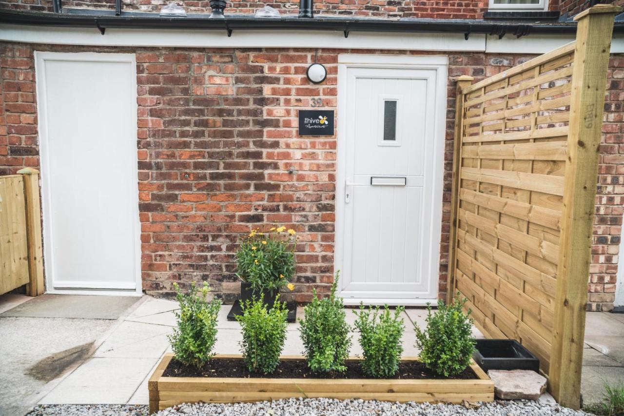 The Hive Apartment Marple Екстериор снимка